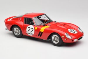 Ferrari 250 GTO #22 Beurlys / Elde / Mason 24 Hours of Le Mans 1962 CMC 1:18 M-253 Diecast - image 4 of 6