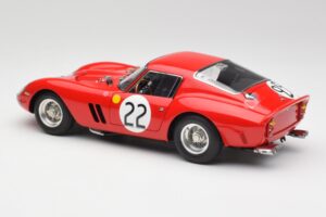 Ferrari 250 GTO #22 Beurlys / Elde / Mason 24 Hours of Le Mans 1962 CMC 1:18 M-253 Diecast - image 5 of 6