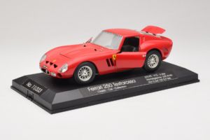 Ferrari 250 GTO Red Replacement Stand Exclusive Cars 1:18 EC005 Diecast - image 2 of 8