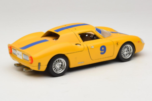 Ferrari 250 LM #9 Yellow 1965 Bburago 1:18 3033-Y1 Diecast - image 3 of 8