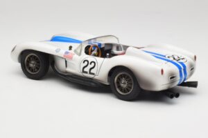 Ferrari 250 Testa Rossa #22 P. Hill / O. Gendebien 24 Hours of Le Mans 1958 Hot Wheels 1:18 29755 Diecast - image 7 of 8
