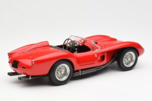 Ferrari 250 Testa Rossa Pontoon Fender Red CMC 1:18 M-071 Diecast - image 2 of 6