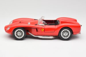 Ferrari 250 Testa Rossa Red Bburago 1:18 3007 Diecast - image 4 of 8