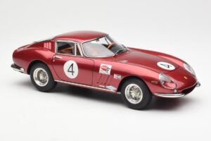 Ferrari 275 GTB/C #4 RAC Tourist Trophy 1966 CMC 1:18 M-213 Diecast - image 4 of 6