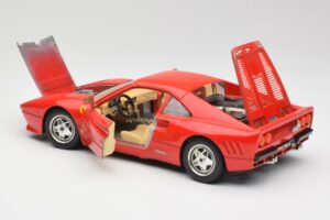 Ferrari 288 GTO Red Bburago 1:18 3027 Diecast - image 5 of 8