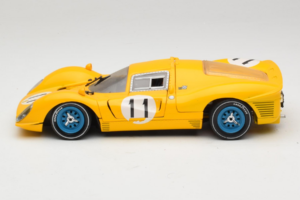 Ferrari 330 P4 #11 Yellow Spa-Francorchamps 1967 Eagles Race 1:18 38007-Y1 Diecast - image 4 of 8