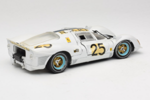 Ferrari 330 P4 #25 White Revell 1:18 48845 Diecast - image 3 of 8