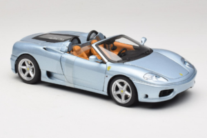Ferrari 360 Spider Blue The Italian Job Hot Wheels 1:18 P9905 Diecast - image 4 of 6