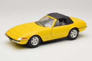 Ferrari 365 GTS/4 Daytona Cabriolet Yellow Techno Giodi 1:18 740028 Diecast