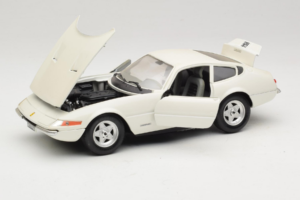 Ferrari 365 GTB/4 Daytona Berlina White Techno Giodi 1:18 74007 Diecast - image 2 of 8
