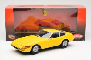 Ferrari 365 GTB/4 Daytona Yellow Kyosho 1:18 08162Y Diecast - image 8 of 8