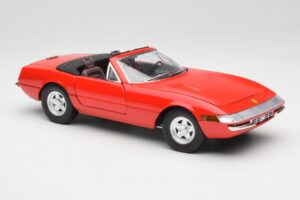 Ferrari 365 GTS Red Solido 1:18 8017 Diecast - image 6 of 8