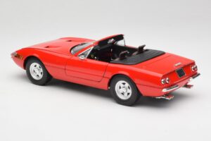 Ferrari 365 GTS Red Solido 1:18 8017 Diecast - image 7 of 8