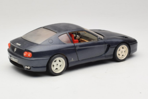 Ferrari 456 GT Dark Blue Metallic Bburago 1:18 3036-B2 Diecast - image 3 of 8