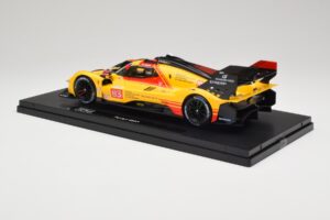 Ferrari 499P Hypercar AF Corse #83 R. Kubica / Y. Ye / R. Shwartzman 24 Hours of Le Mans 2024 Bburago 1:18 18-16313-83-VET Di - image 7 of 9