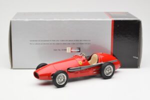 Ferrari 500 F2 #1 A. Ascari F1 Double World Champion 1952-1953 CMC 1:18 M-056 Diecast - image 6 of 6