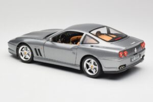 Ferrari 550 Maranello Silver Bburago 1:18 3344 Diecast - image 7 of 8