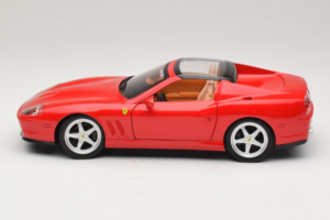 Ferrari 575M Superamerica Red Hot Wheels 1:18 J2858 Diecast - image 4 of 8