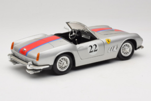 Ferrari California #22 Silver Red Stripe 1966 Tonka 1:18 01109-S2 Diecast - image 3 of 8