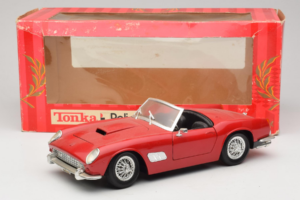 Ferrari California Cabriolet Red Tonka 1:18 01109-P1 Diecast - image 8 of 8