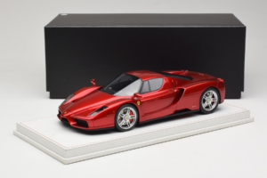 Ferrari Enzo Candy Red AB Models 1:18 REMC016 Resin - image 6 of 6