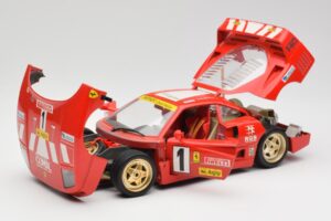 Ferrari F40 Evoluzione Bburago 1:18 3042 Diecast - image 2 of 8