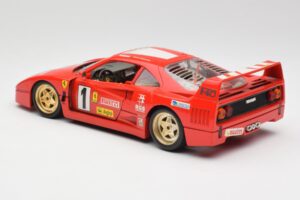 Ferrari F40 Evoluzione Bburago 1:18 3042 Diecast - image 7 of 8