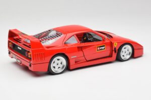 Ferrari F40 Red Bburago 1:18 3332 Diecast - image 3 of 8