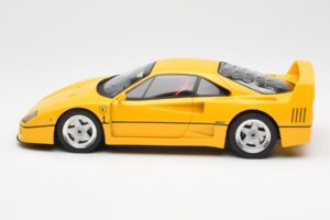 Ferrari F40 Yellow GT Spirit 1:18 GT839 Resin - image 3 of 6