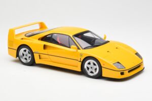 Ferrari F40 Yellow GT Spirit 1:18 GT839 Resin - image 4 of 6