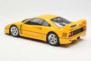 Ferrari F40 Yellow GT Spirit 1:18 GT839 Resin - image 5 of 6