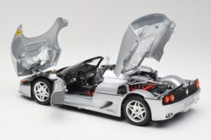 Ferrari F50 Cabriolet Silver Bburago 1:18 3372 Diecast - image 5 of 8