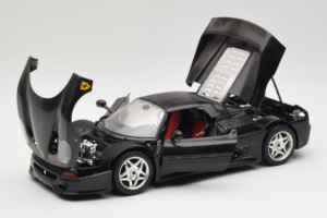 Ferrari F50 Coupe Black Bburago 1:18 3372-B1 Diecast - image 2 of 8