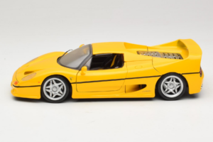 Ferrari F50 Coupe Shell Yellow Maisto 1:18 3076-Y1 Diecast - image 4 of 8