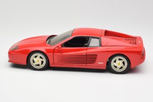 Ferrari F512 M Red Hot Wheels 1:18 29758 Diecast - image 4 of 8