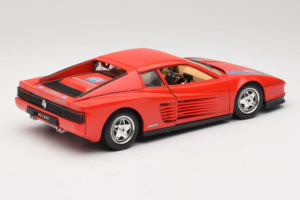 Ferrari Testarossa PPG Auto Refinish Red Bburago 1:18 3039-P3 Diecast - image 3 of 8