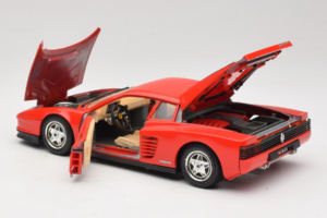 Ferrari Testarossa PPG Auto Refinish Red Bburago 1:18 3039-P3 Diecast - image 5 of 8