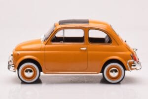 Fiat 500 L Pasitano Yellow Norev 1:18 187775 Diecast - image 3 of 6