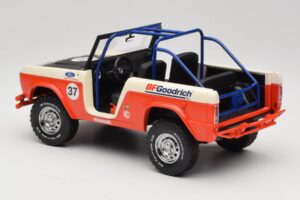 Ford Bronco Baja #37 1966 GreenLight 1:18 19037 Diecast - image 5 of 6
