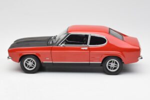 Ford Capri Mk1 2600 RS Red Black Minichamps 1:18 180089071 Diecast - image 4 of 8