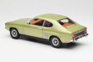 Ford Capri Mk1 Light Green Metallic Minichamps 1:18 18008900 Diecast - image 7 of 8
