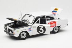 Ford Cortina Mk1 #3 P. Hughes / B. Young African Safari Rally 1964 AUTOart 1:18 86428 Diecast - image 2 of 8
