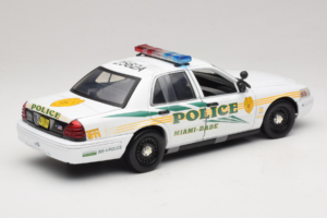 Ford Crown Victoria Police Interceptor CSI Miami GreenLight 1:18 13514 Diecast - image 2 of 6
