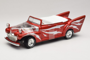 Ford De Luxe Convertible Greased Lightning Red Joyride 1:18 33544 Diecast