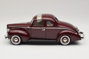 Ford Deluxe Coupe Dark Red ERTL 1:18 7936 Diecast - image 4 of 7