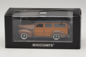 Ford DeLuxe Woody Station Wagon Brown Minichamps 1:43 400082111 Diecast - image 4 of 4