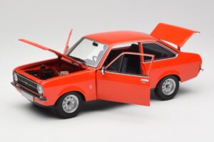 Ford Escort Mk2 Signal Orange Minichamps 1:18 150084100 Diecast - image 2 of 8