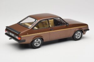 Ford Escort Mk2 RS 2000 Brown Metallic MCG 1:18 MCG18530 Diecast - image 2 of 6