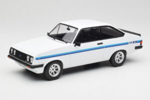 Ford Escort Mk2 RS 2000 White MCG 1:18 MCG18439 Diecast