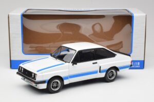 Ford Escort Mk2 RS 2000 X-Pack Diamond White & Blue Stripe MCG 1:18 MCG18350 Diecast - image 6 of 6